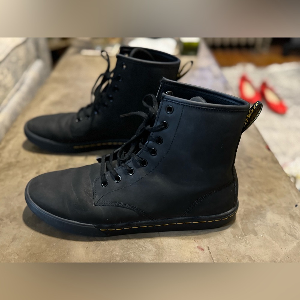 Dr Martins Airwair women’s combat boots